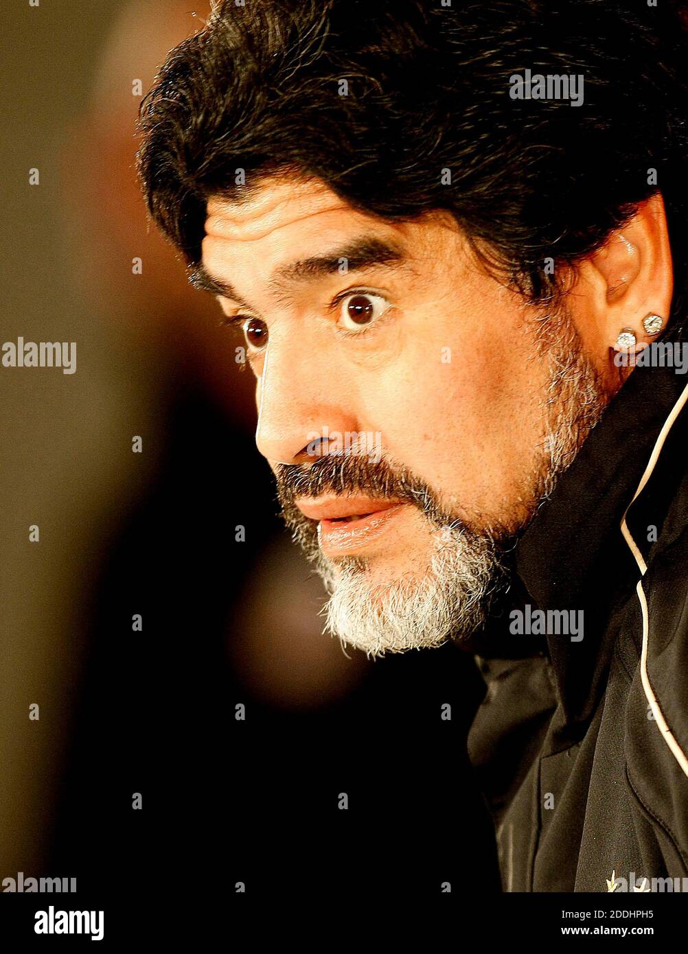 25 novembre 2020; Stock picture from archive; l'ex giocatore argentino, Diego Maradona, muore all'età di 60 anni, dopo che l'ex centrocampista argentino attaccante e manager ha subito un attacco di cuore nella sua casa di Buenos Aires. Foto Stock