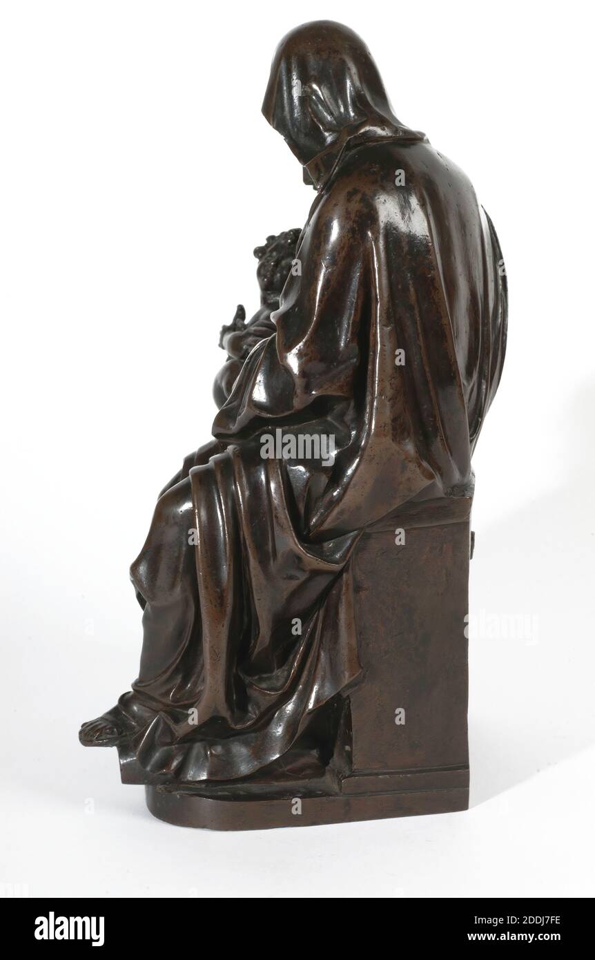 Vergine con Bambino e Sant'Anna, 1500-1525, Andrea Sansovino. Sansovino fu il principale scultore veneziano del Rinascimento, anche se la sua fama fu offuscata da quella del suo contemporaneo Michelangelo. Il soggetto di Sant'Anna con la figlia, la Vergine e il Cristo Bambino nell'arte rinascimentale italiana è meglio conosciuto attraverso diversi dipinti di Leonardo da Vinci da cui deriva il trattamento di Sansovino Foto Stock