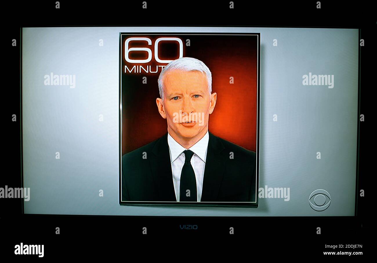 Uno screenshot televisivo di Anderson Cooper, un corrispondente per il programma settimanale CBS 60 minuti. Foto Stock