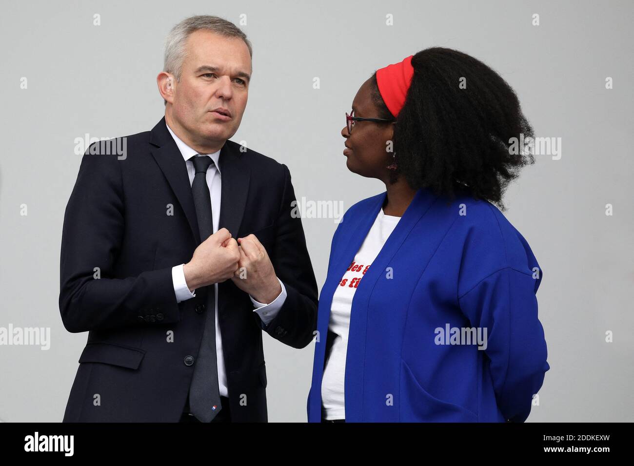 François de Rugy, ministre de la Transition Ecologique et Solidaire, Sibeth ndiaye, secrétaire d'État auprès du Premier ministre et Porte-parole du gouvernement, lors du 139ème défilé militaire du 14 juillet sur les Champs-Elysées, jour de la Fête Nationale. Parigi, le 14 juillet 2019. Foto Stephane Limouton/Pool/ABACAPRESS.COM Foto Stock