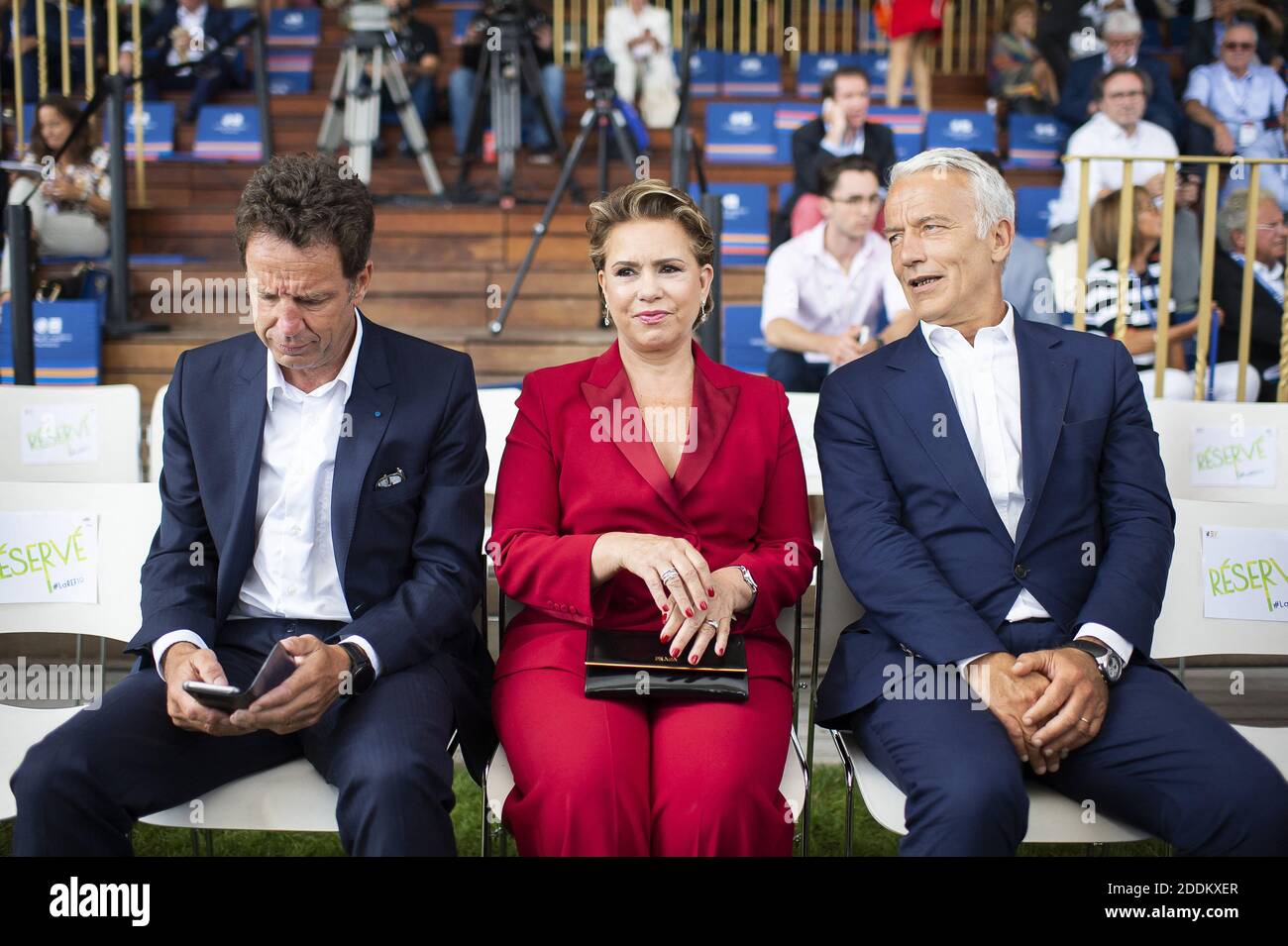 La Granduchessa Maria Teresa di Lussemburgo con il presidente del Medef Geoffroy Roux de Bezieux si rivolse all'associazione dei datori di lavoro francese durante il loro incontro estivo presso l'ippodromo di Longchamp, a Parigi, il 29 agosto 2019. Foto di Eliot Blondt/ABACAPRESS.COM Foto Stock