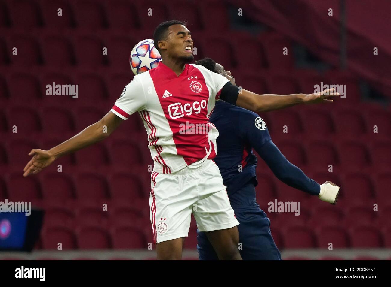 Amsterdam, Paesi Bassi. 25 Nov 2020. Ryan Gravenberch di Ajax durante il Champions League match Ajax-FC Midtjylland il novembre 25 2020 ad Amsterdam Netherlands Credit: SCS/Sander Chamid/AFLO/Alamy Live News Foto Stock