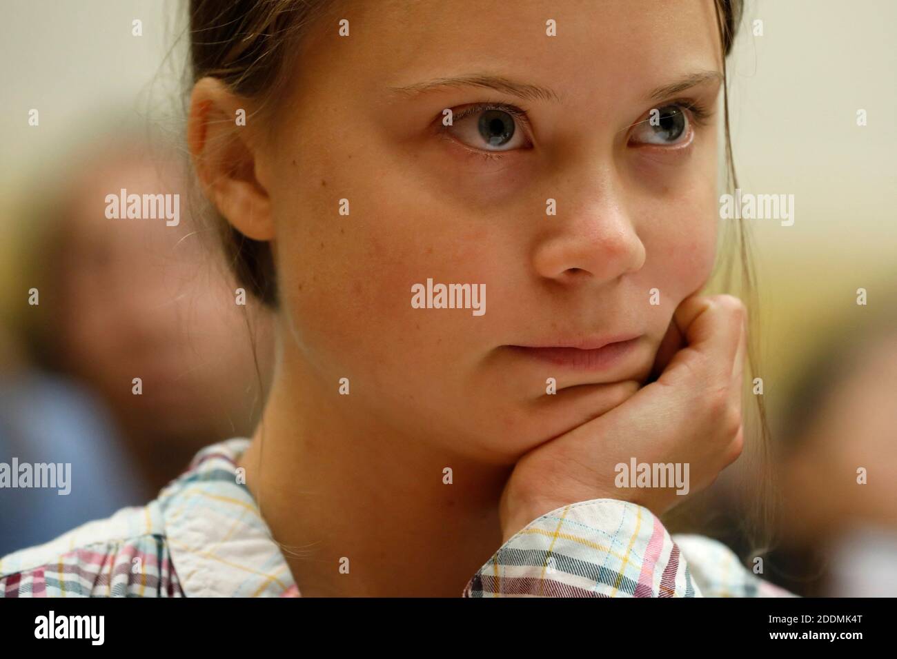 L'attivista svedese per i cambiamenti climatici Greta Thunberg testimonia di un'audizione del Congresso su "voci alla guida della prossima generazione sulla crisi globale del clima" a Capitol Hill, a Washington, il 18 settembre 2019. Mentre Thunberg è a Washington, gli sciatori dimostreranno anche al di fuori della Casa Bianca e del Congresso, incontrando i membri del Congresso, e parlando di contenzioso federale in corso che richiederebbe agli Stati Uniti di affrontare la crisi climatica. Foto di Yuri Grippas/ABACAPRESS.COM Foto Stock