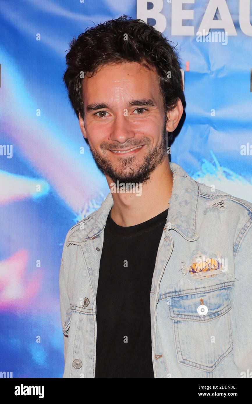 Florian Hessique in occasione della prima di Vous Etes Jeunes, Vous Etes Beaux Premiere si è tenuto alla Gaumont Opera di Parigi, Francia, il 23 settembre 2019. Foto di David Boyer/ABACAPRESS.COM Foto Stock