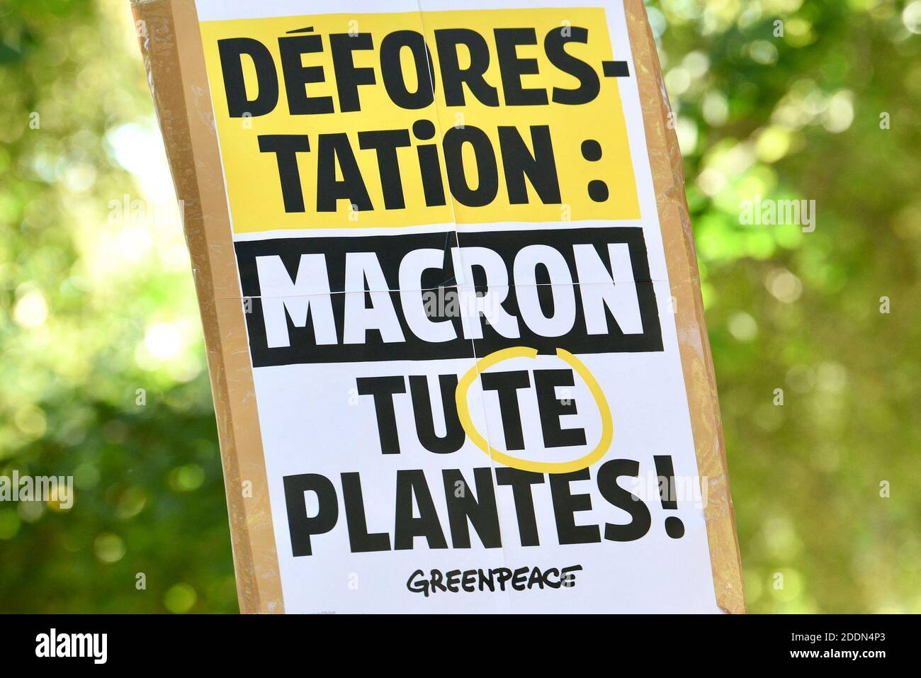 Manifesti durante il clima marcia che ha riunito quasi 5,000 persone a Strasburgo, Francia, il 21 settembre 2019. Questo incontro mira a chiedere al governo francese che vengano adottate misure concrete di fronte al cambiamento climatico. Foto di Nicolas Roses/ABACAPRESS.COM Foto Stock