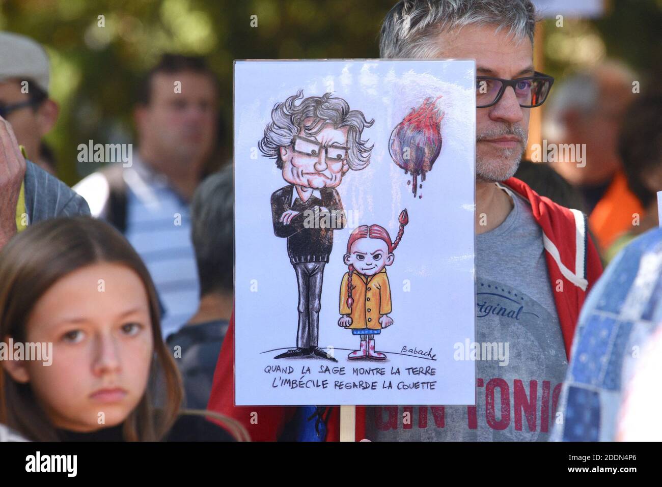 Manifesti durante il clima marcia che ha riunito quasi 5,000 persone a Strasburgo, Francia, il 21 settembre 2019. Questo incontro mira a chiedere al governo francese che vengano adottate misure concrete di fronte al cambiamento climatico. Foto di Nicolas Roses/ABACAPRESS.COM Foto Stock
