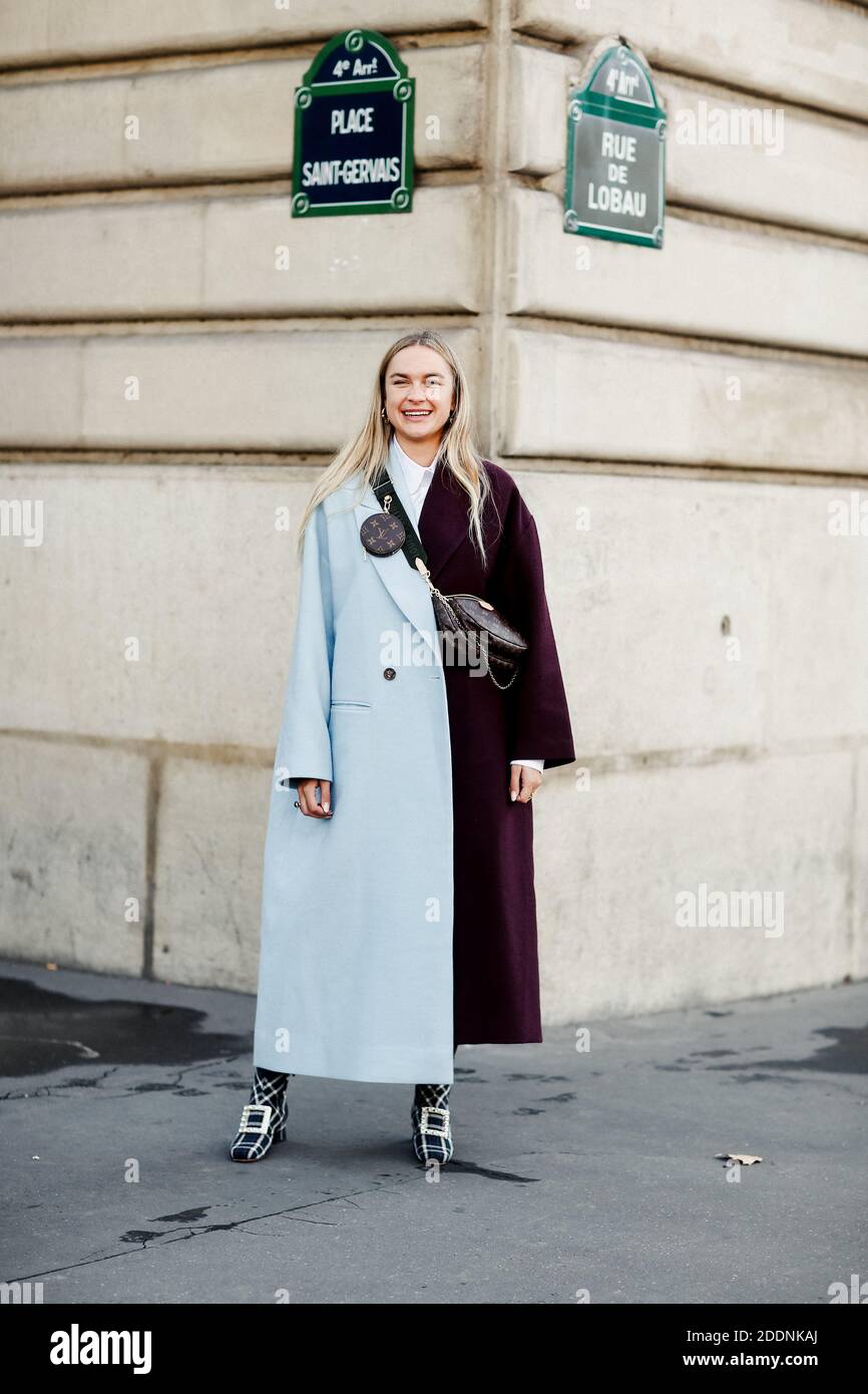 Street Style, Nina Suess in arrivo a Redemption Primavera-Estate 2020 spettacolo di ready-to-wear, tenuto all'Hotel de Ville, Parigi, Francia, il 26 settembre 2019. Foto di Marie-Paola Bertrand-Hillion/ABACAPRESS.COM Foto Stock