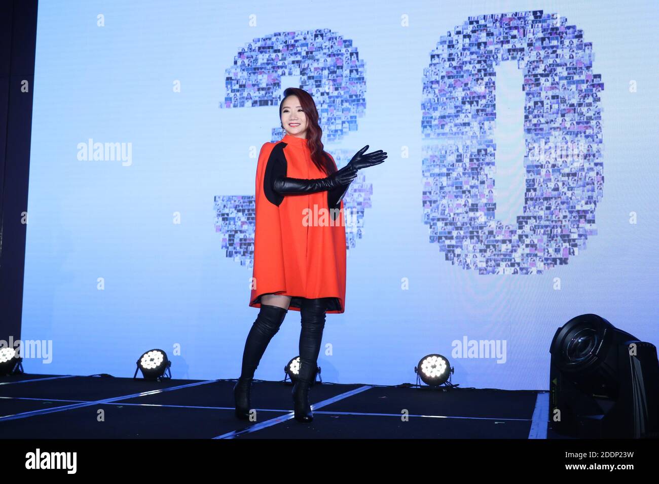 Taipei. 24 Nov 2020. Matilda Tao partecipa alla conferenza stampa per promuovere la sua±Matilda Tao MOMAN Taipei Arena Concert a Taipei, Taiwan, Cina il 24 novembre 2020.(Photo by TPG) Credit: TopPhoto/Alamy Live News Foto Stock