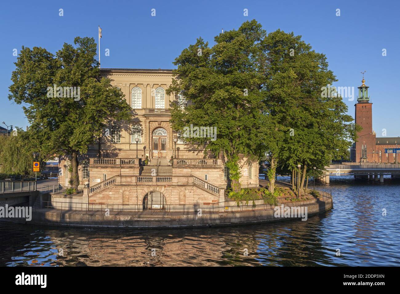 Geografia / viaggio, Svezia, Stoccolma, villa al Vasabron dietro la torre del municipio, Riddarholmen, , Additional-Rights-Clearance-Info-Not-Available Foto Stock
