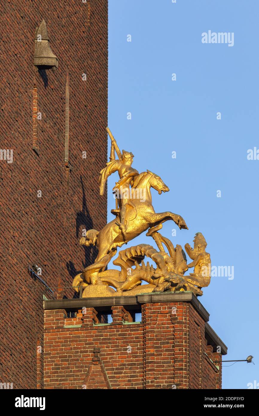 Geografia / viaggio, Svezia, Stoccolma, figura d'oro sulla torre del municipio di Kungsholmen, diritti aggiuntivi-clearance-Info-non-disponibile Foto Stock