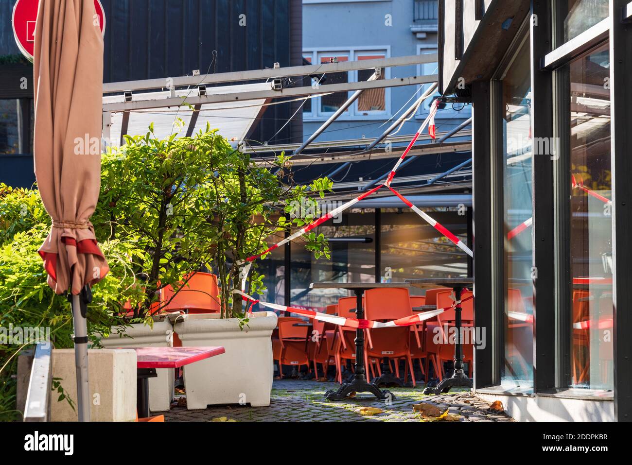 Der Alte Markt in Kiel in gastronomischer Hotspot, während des Corona-lockdown menschenleer Foto Stock