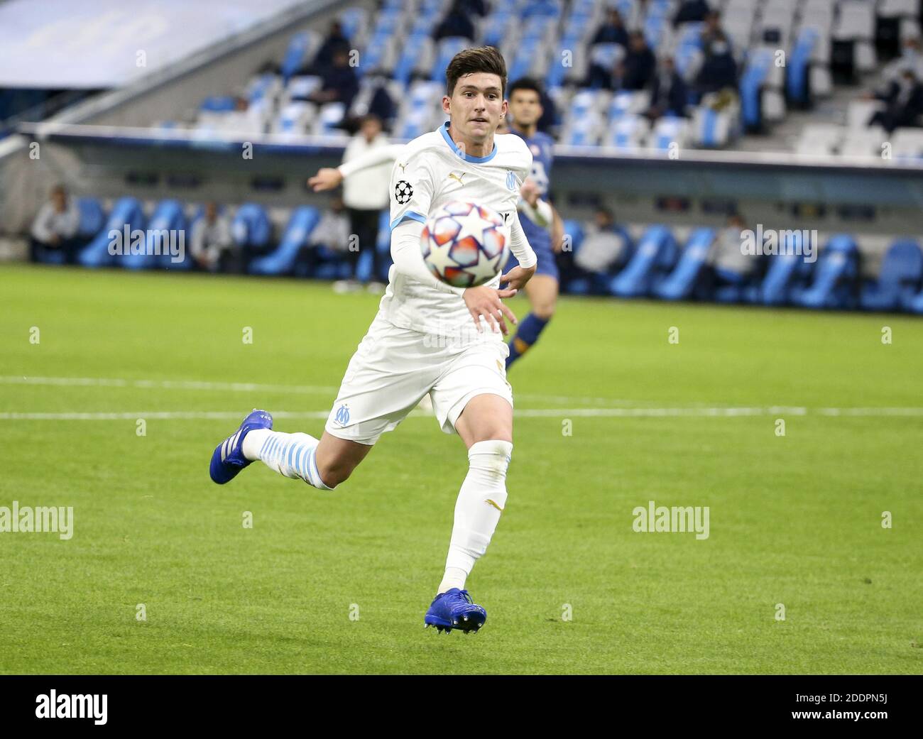 Leonardo Balerdi di Marsiglia durante la UEFA Champions League, partita di calcio del Gruppo C tra Olympique de Marseille e FC Por / LM Foto Stock