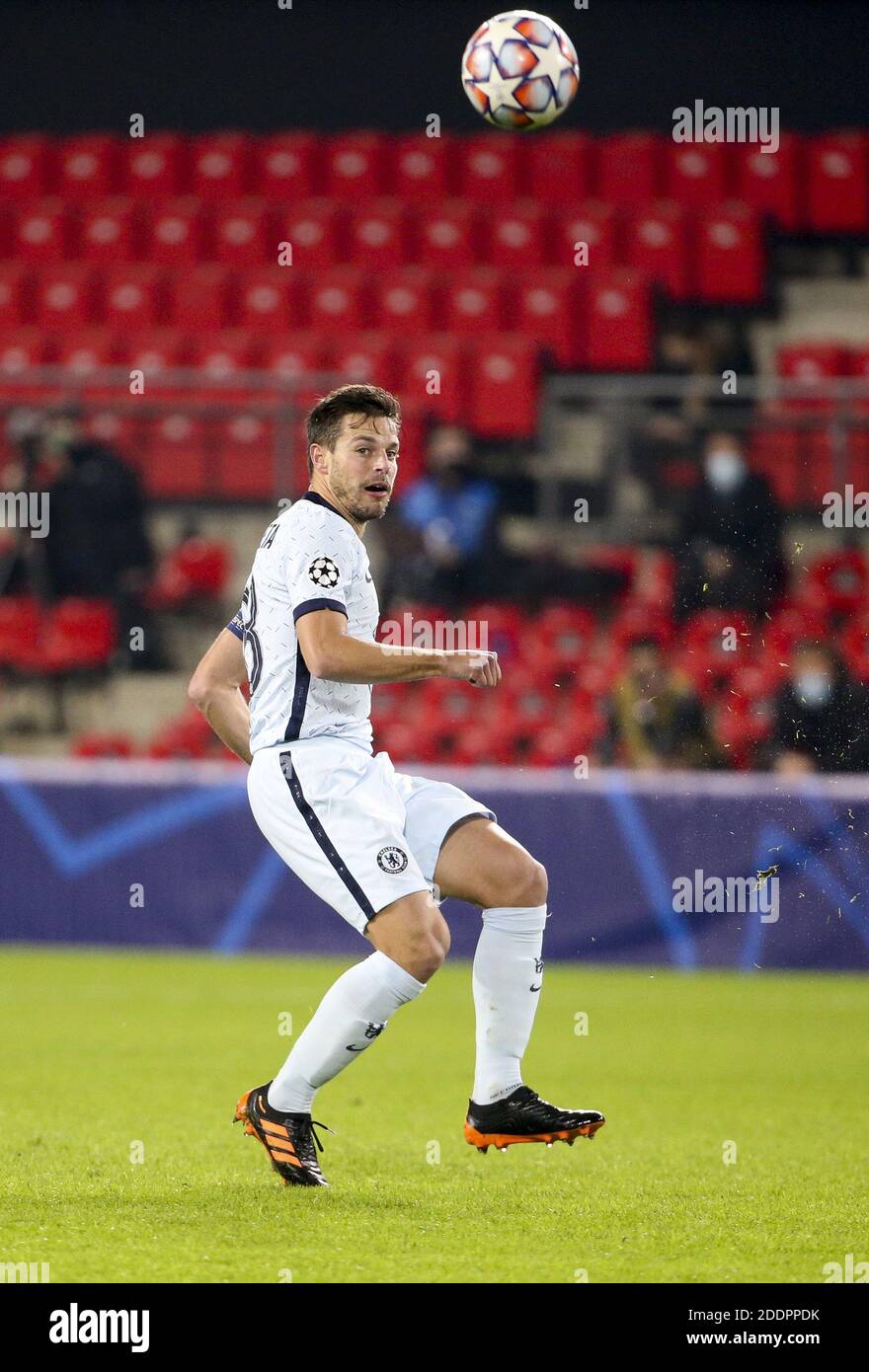 Cesar Azpilicueta di Chelsea durante la UEFA Champions League, partita di calcio del Gruppo e tra Stade Rennais e Chelsea su Novem / LM Foto Stock