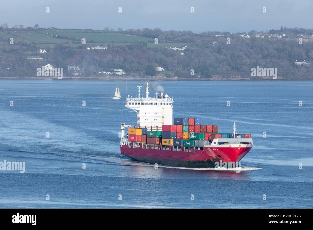 Porto di Cork, Cork, Irlanda. 26 Novembre 2020. La nave Aila lascia il porto di Cork sulla strada per Dunkerque in Francia. Questo nuovo servizio fornisce agli esportatori un collegamento diretto con il continente dall’Irlanda e rimuove qualsiasi timore di incertezze con la Brexit. - credito; David Creedon / Alamy Live News Foto Stock