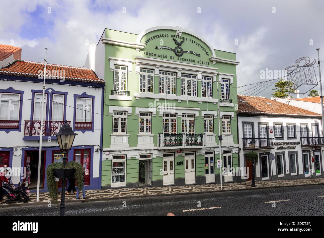 Terceirense Worker Confederation Building esterno Terceira Island Azzorre Portogallo fornire Necessità speciali di scolarizzazione all'Associazione di mutuo aiuto per l'infanzia Foto Stock