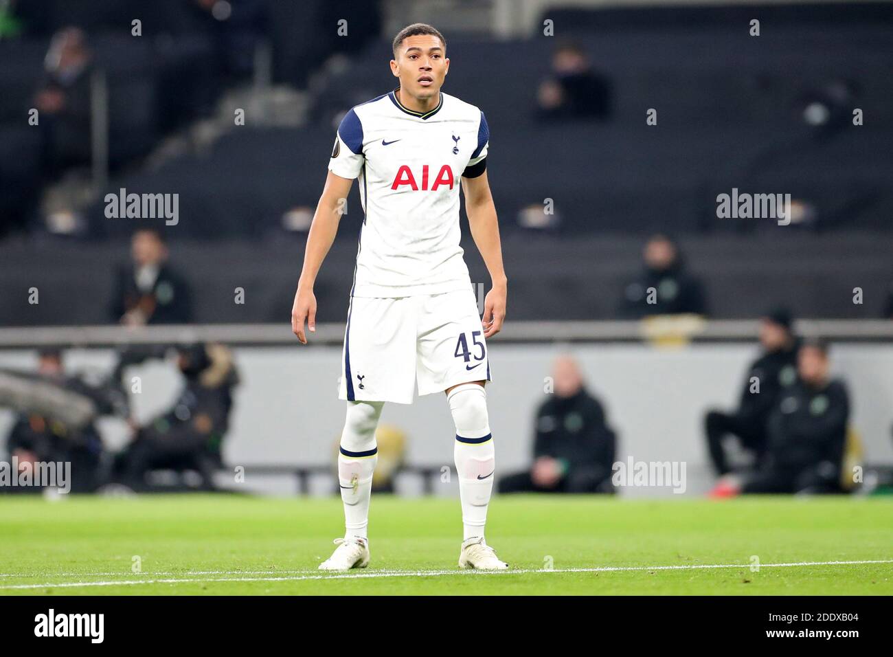 LONDRA, INGHILTERRA. 26 NOVEMBRE due goal scorer Tottenham in avanti Carlos Vinicius durante la UEFA Europa League Group J match tra Tottenham Hotspur e PFC Ludogorets Razgrad al Tottenham Hotspur Stadium di Londra giovedì 26 novembre 2020. (Credit: Jon Bromley | MI News) Credit: MI News & Sport /Alamy Live News Foto Stock