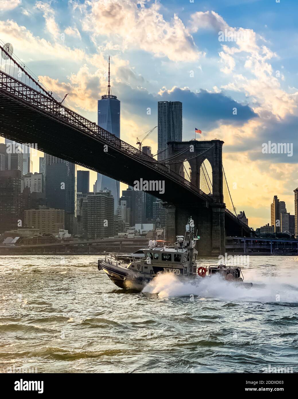 Ponte di Brooklyn che collega Brooklyn e Manhattan. New York, Stati Uniti. Foto Stock