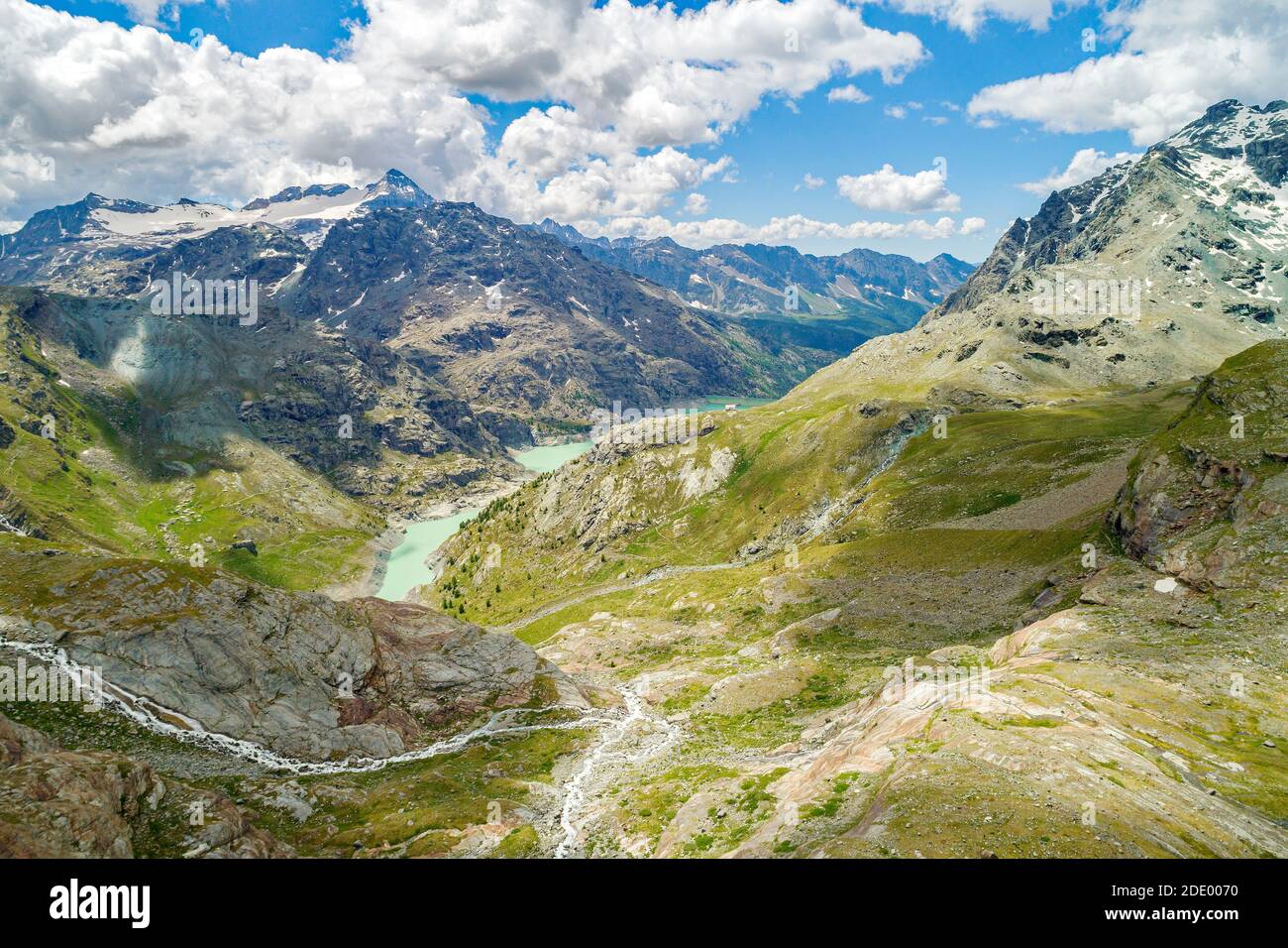 Valmalenco (IT), veduta aerea del Rifugio Bignami e dighe di campo Moro e Franscia, luglio 2018 Foto Stock