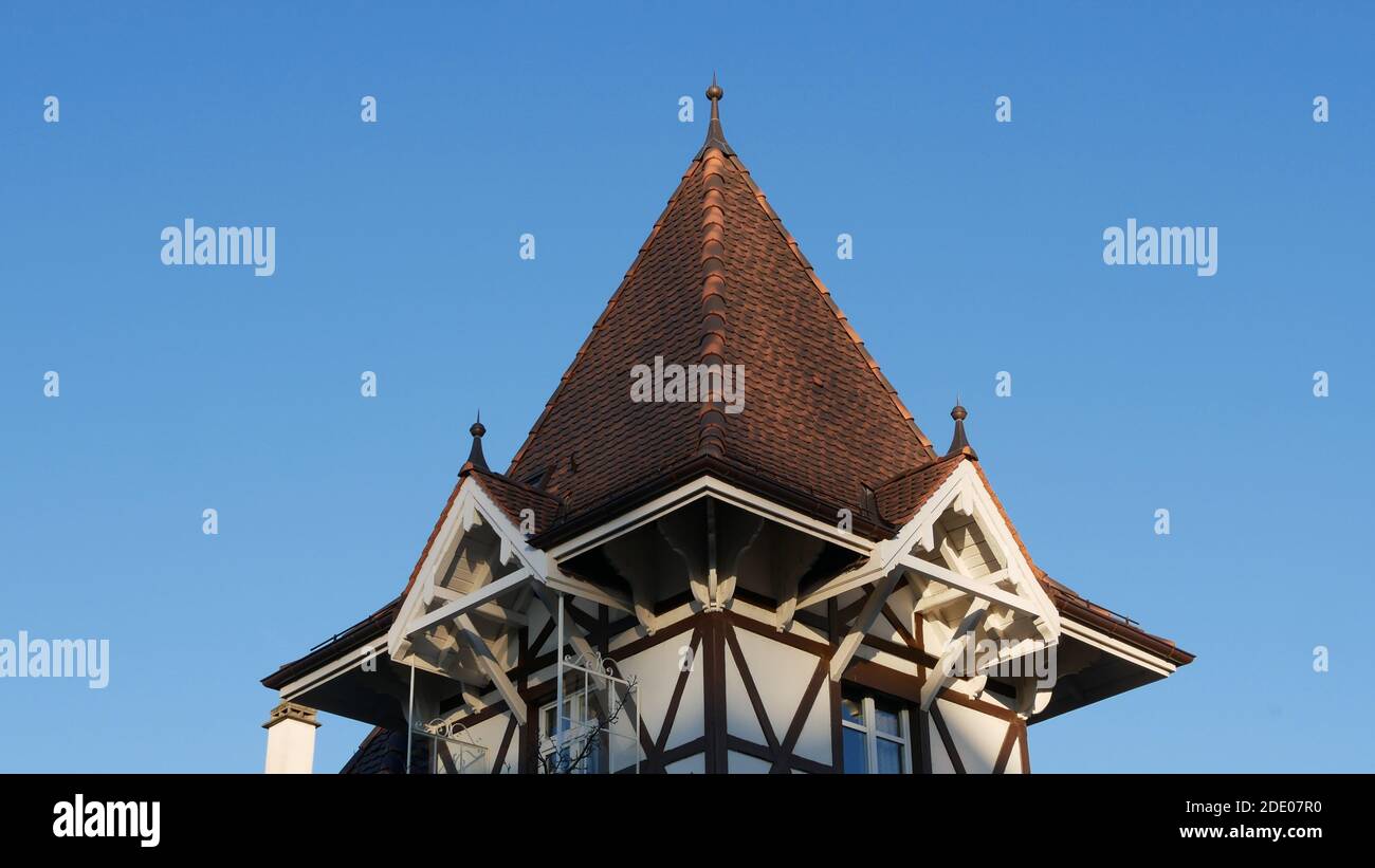 Interessante costruzione del tetto Foto Stock