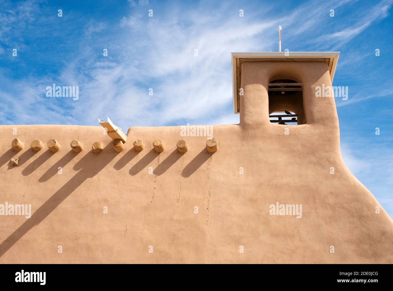 La chiesa di adobe Mission di San Francisco de Asis - San Francesco d'Assi - a Ranchos de Taos, New Mexico, USA Foto Stock