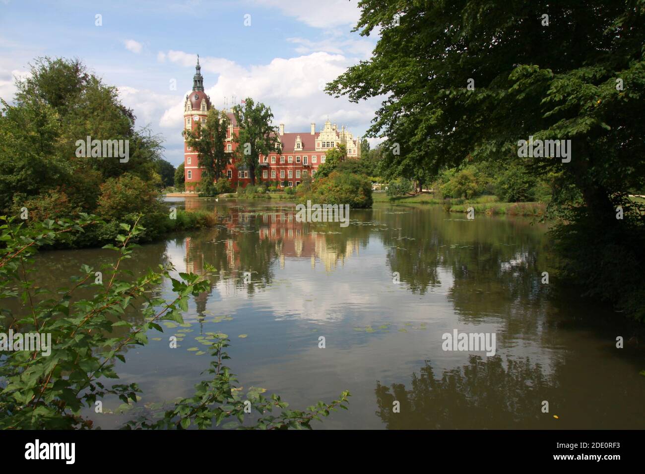 Muskau Park (Muskauer Park, Park Mużakowski), confine tedesco-polacco Foto Stock