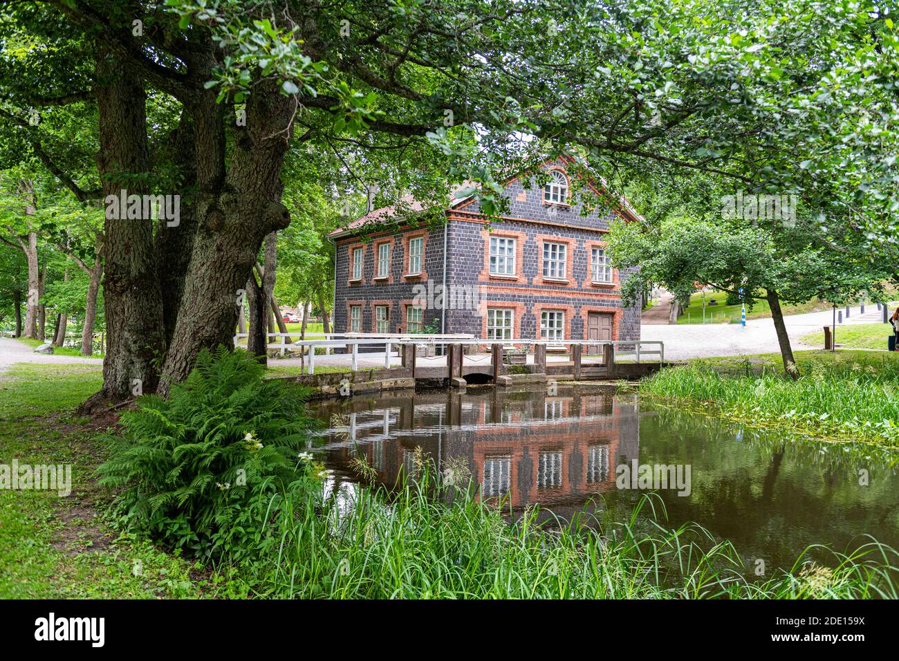 Casa tradizionale nella città della società Fiskars, Raseborg, Finlandia, Europa Foto Stock