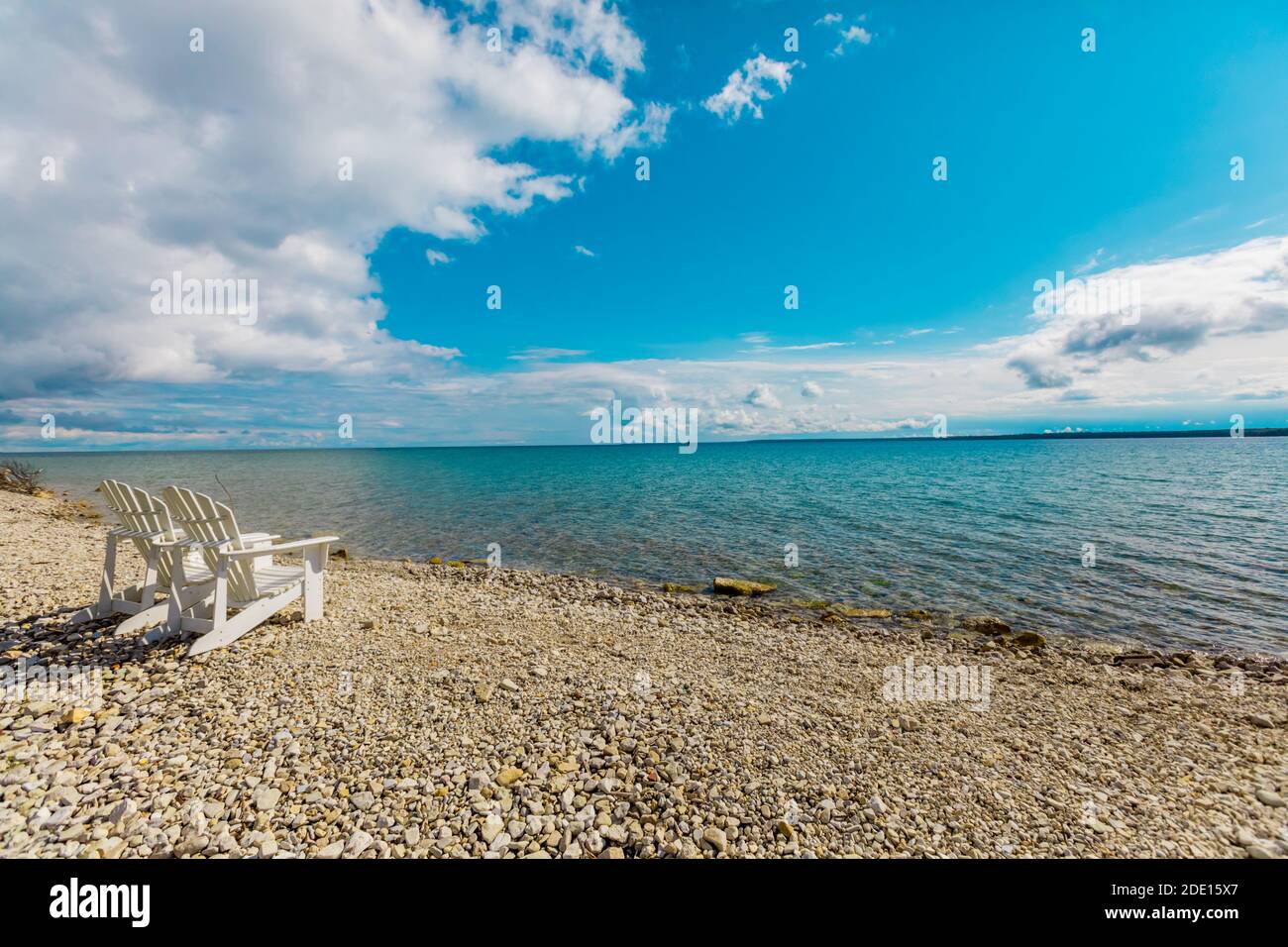 Acque cristalline e spiagge di ciottoli, Mackinac Island, Michigan, Stati Uniti d'America, Nord America Foto Stock