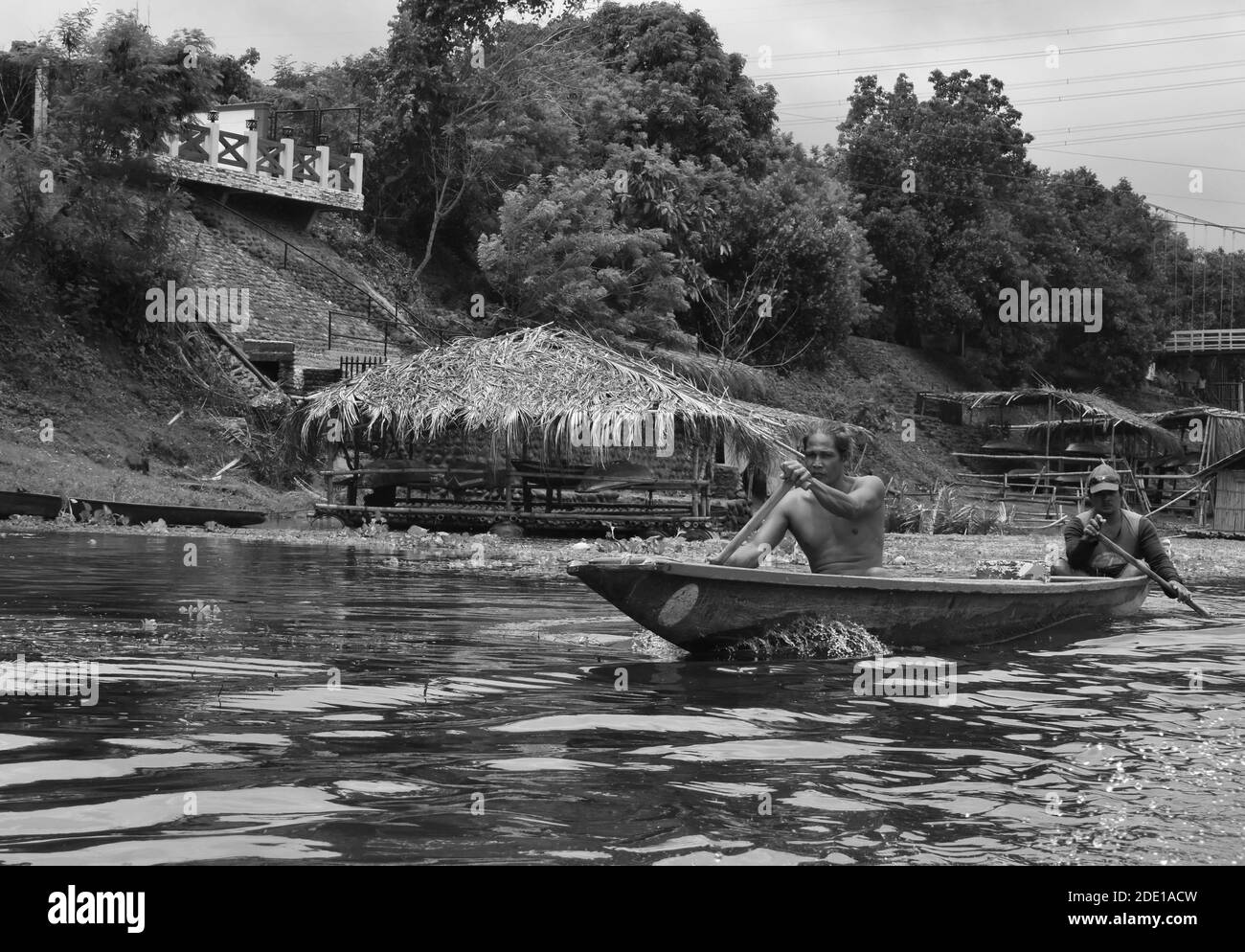 Il viaggio in canoa sul fiume a Manila Filippine Foto Stock