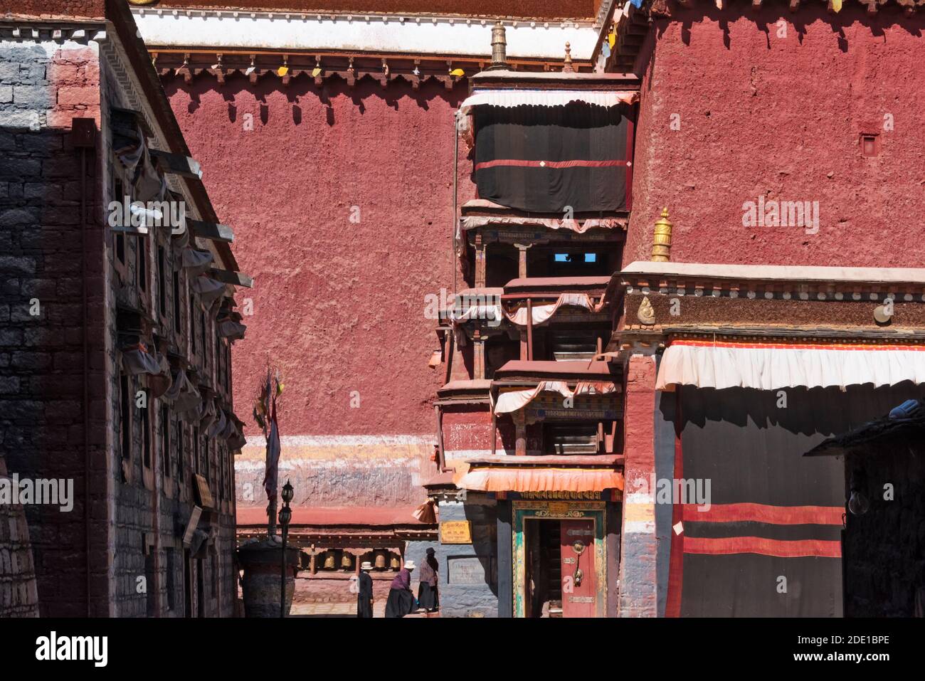 Monastero Sakya, Prefettura di Shigatse, nel Tibet, Cina Foto Stock