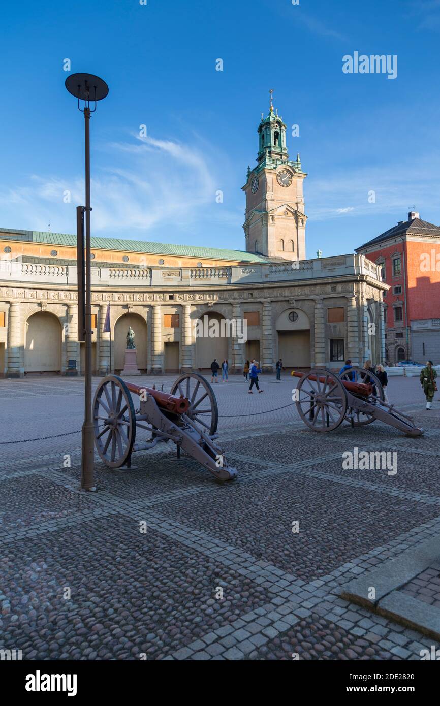 Vista della Chiesa di Storkyrkan dal Palazzo reale, Gamla Stan, Stoccolma, Svezia, Scandinavia, Europa Foto Stock