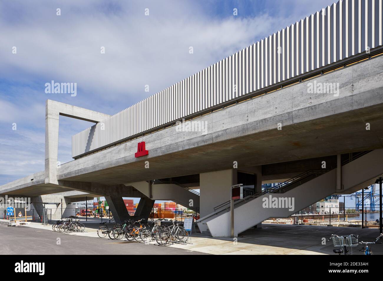 Orientkaj Station (Copenhagen Metro), progettato da Cobe + Arup, completato nel 2020; Copenhagen Nordhavn, Danimarca Foto Stock