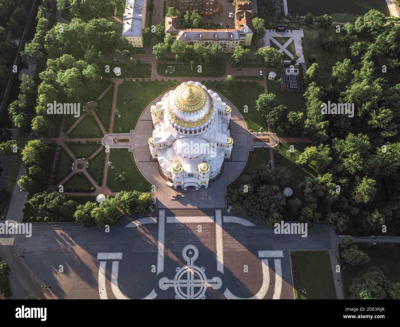 Kronstadt. Russia. Cattedrale Navale Nikolsky, vista dall'alto da un drone. Foto di alta qualità Foto Stock