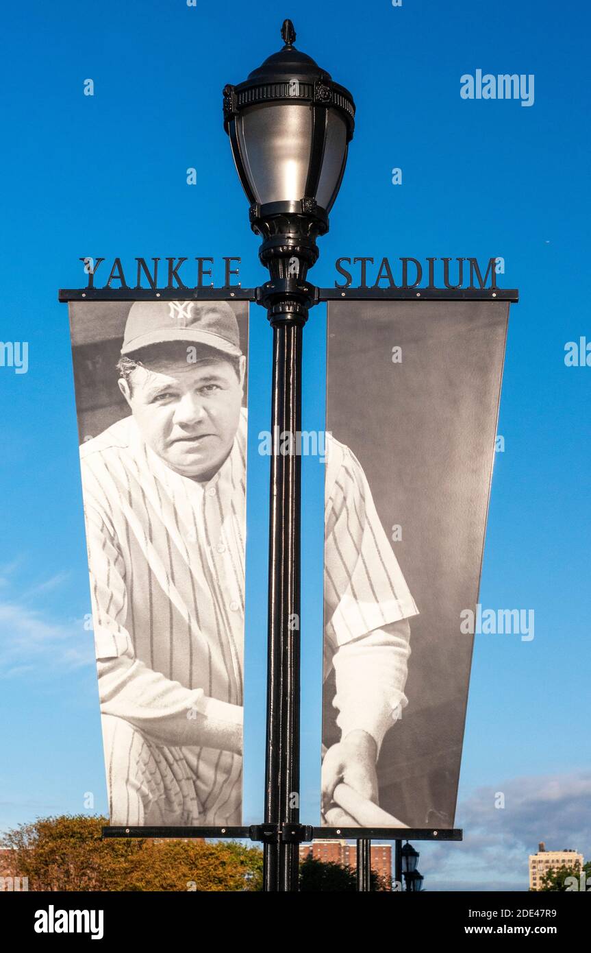 Yankee Stadium. East 161 Street e River Avenue. Jerome Avenue, Bronx., New York, Stati Uniti. Foto Stock