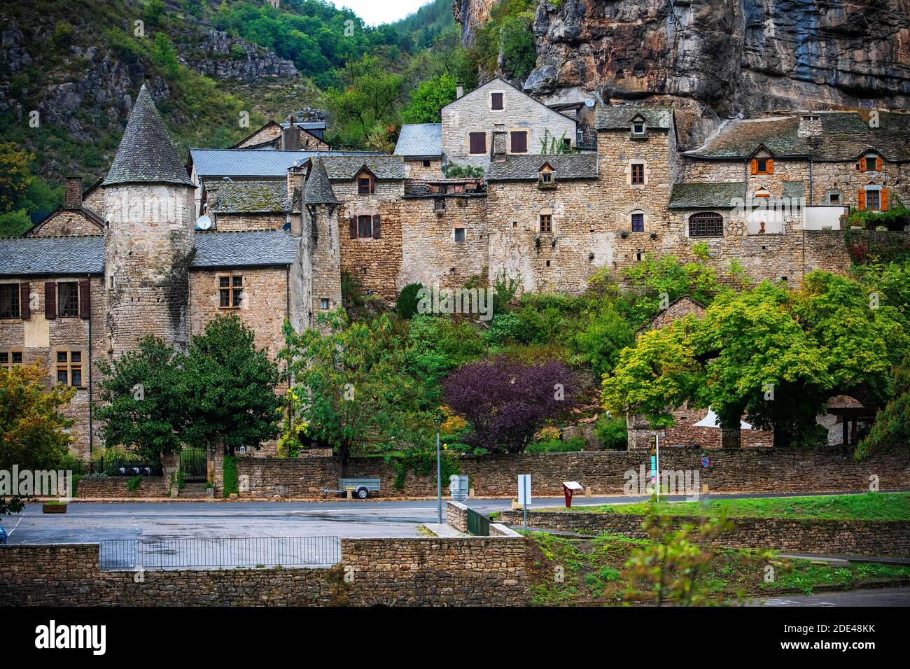 La Malene villaggio in Gorges du Tarn. Patrimonio dell'umanità dell'UNESCO. Parco Naturale Regionale dei Grands Causses. Lozere. Occitanie. Francia. Foto Stock