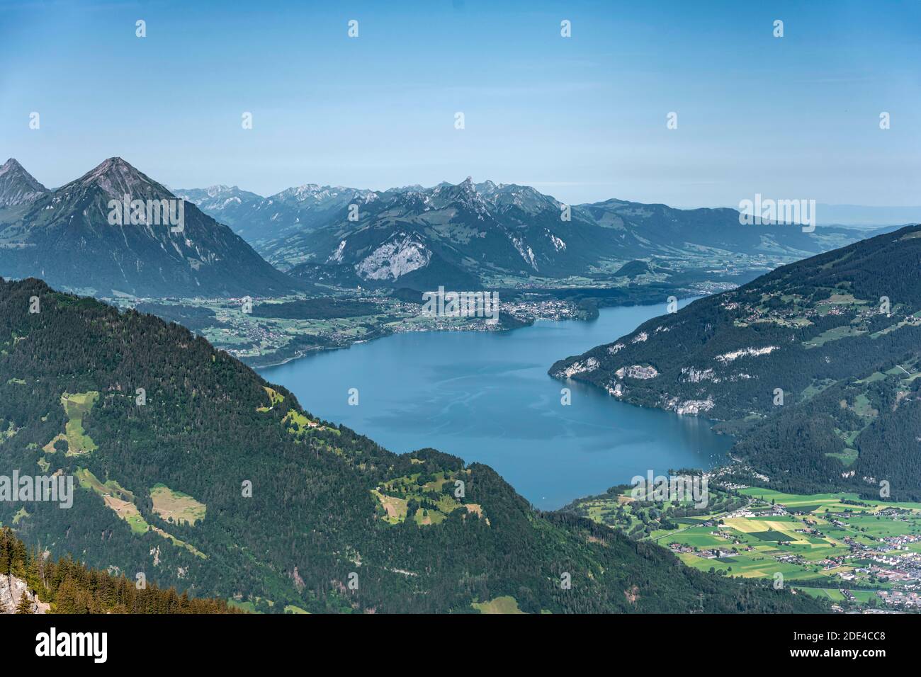 Vista dalla Schynige Platte, Lago di Thun, Oberland Bernese, Svizzera Foto Stock