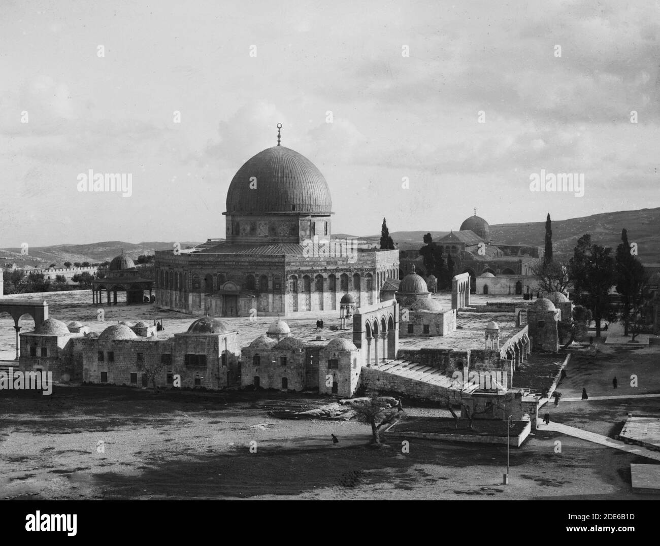 Didascalia originale: Gerusalemme (El-Kouds). Area del Tempio dalla Torre di Antonia - Ubicazione: Gerusalemme ca. 1898-1914 Foto Stock