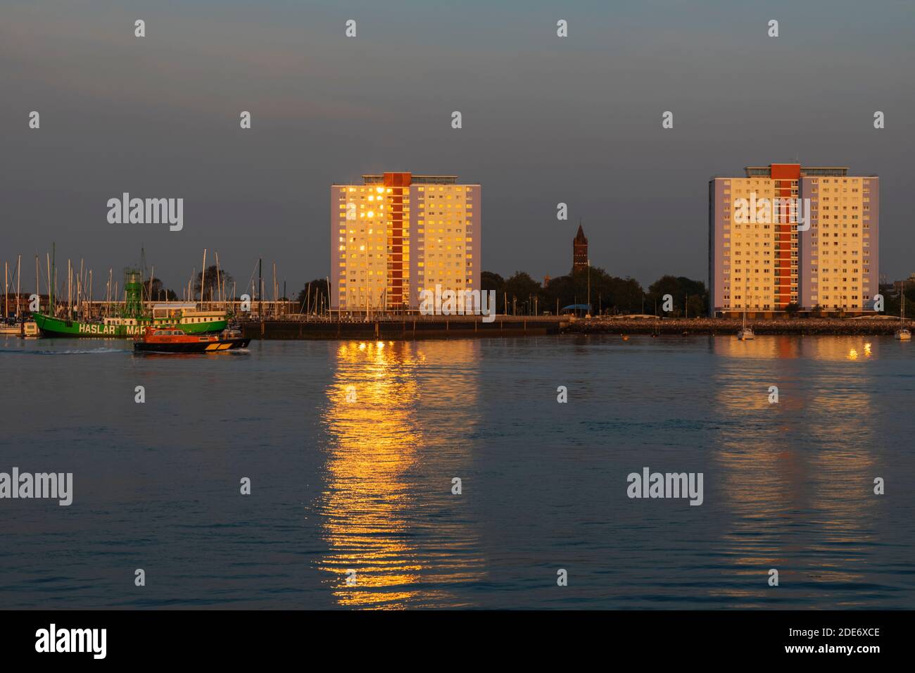 Inghilterra, Hampshire, Portsmouth, Gosport Skyline Foto Stock