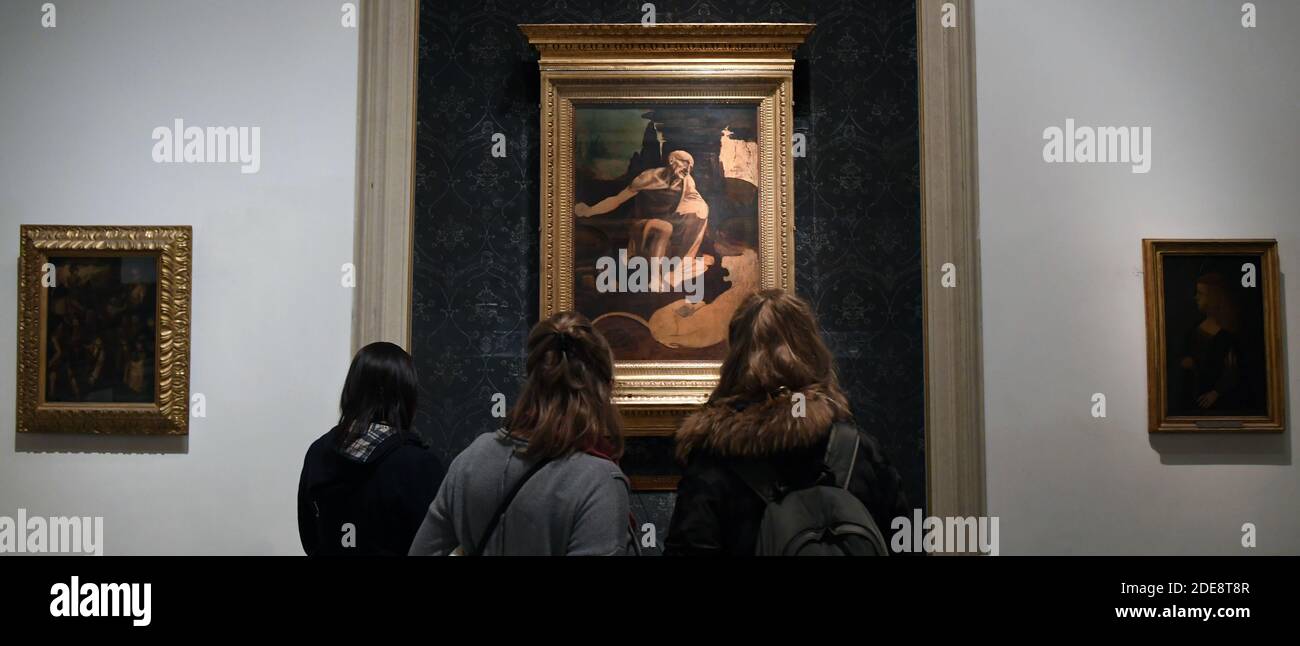 San Girolamo nel deserto di Leonardo da Vinci (1452-1519)Pittura (c.. 1482) Musei Vaticani (Pinacoteca - Pinacoteca) Vaticano, 2018. I Musei Vaticani contengono capolavori di pittura, scultura e altre opere d'arte raccolte dai papi nel corso dei secoli. Grazie alla loro diversità e ricchezza, i Musei Vaticani si collocano tra i primi grandi musei del mondo. Foto: Eric Vandeville/ABACAPRESS.COM Foto Stock San Girolamo nel deserto di Leonardo da Vinci (1452-1519)Pittura (c.. 1482) Musei Vaticani (Pinacoteca - Pinacoteca) Vaticano, 2018. I Musei Vaticani contengono capolavori di pittura, scultura e altre opere d'arte raccolte dai papi nel corso dei secoli. Grazie alla loro diversità e ricchezza, i Musei Vaticani si collocano tra i primi grandi musei del mondo. Foto: Eric Vandeville/ABACAPRESS.COM Foto Stock