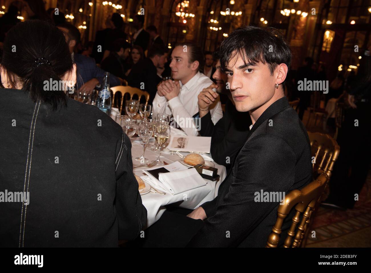 Il designer Hugo Matha partecipa alla cena di gala della rivista 7000 presso l'hotel Intercontinental il 7 marzo 2019 a Parigi, Francia. Foto di David Niviere/ABACAPRESS.COM Foto Stock