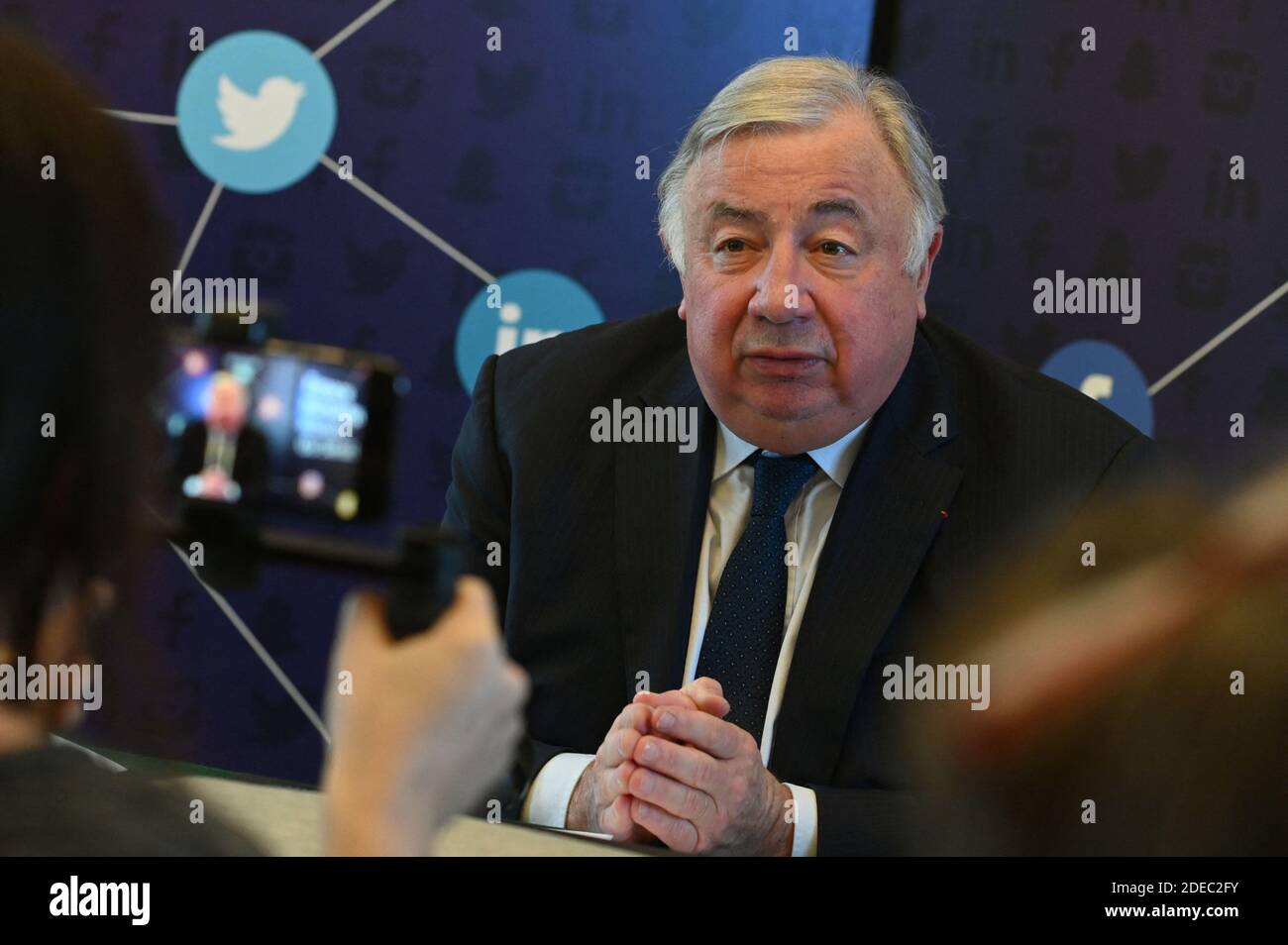 Le President du Senat Gerard Larcher prend parte a un Live Tweet a Parigi, Francia, le 6 marzo 2019. Foto di Elodie Gregoire/ABACAPRESS.COM Foto Stock