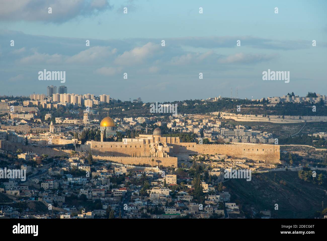 Una vista della Città Vecchia di Gerusalemme. Foto Stock