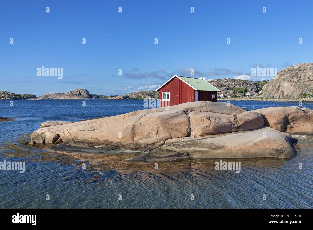 Geografia / viaggio, Svezia, Bohuslaen, Spiaggia di Hunnebo, rifugio solitario sull'isola in mare, Spiaggia di Hunnebo, Bo, diritti aggiuntivi-clearance-Info-non-disponibile Foto Stock