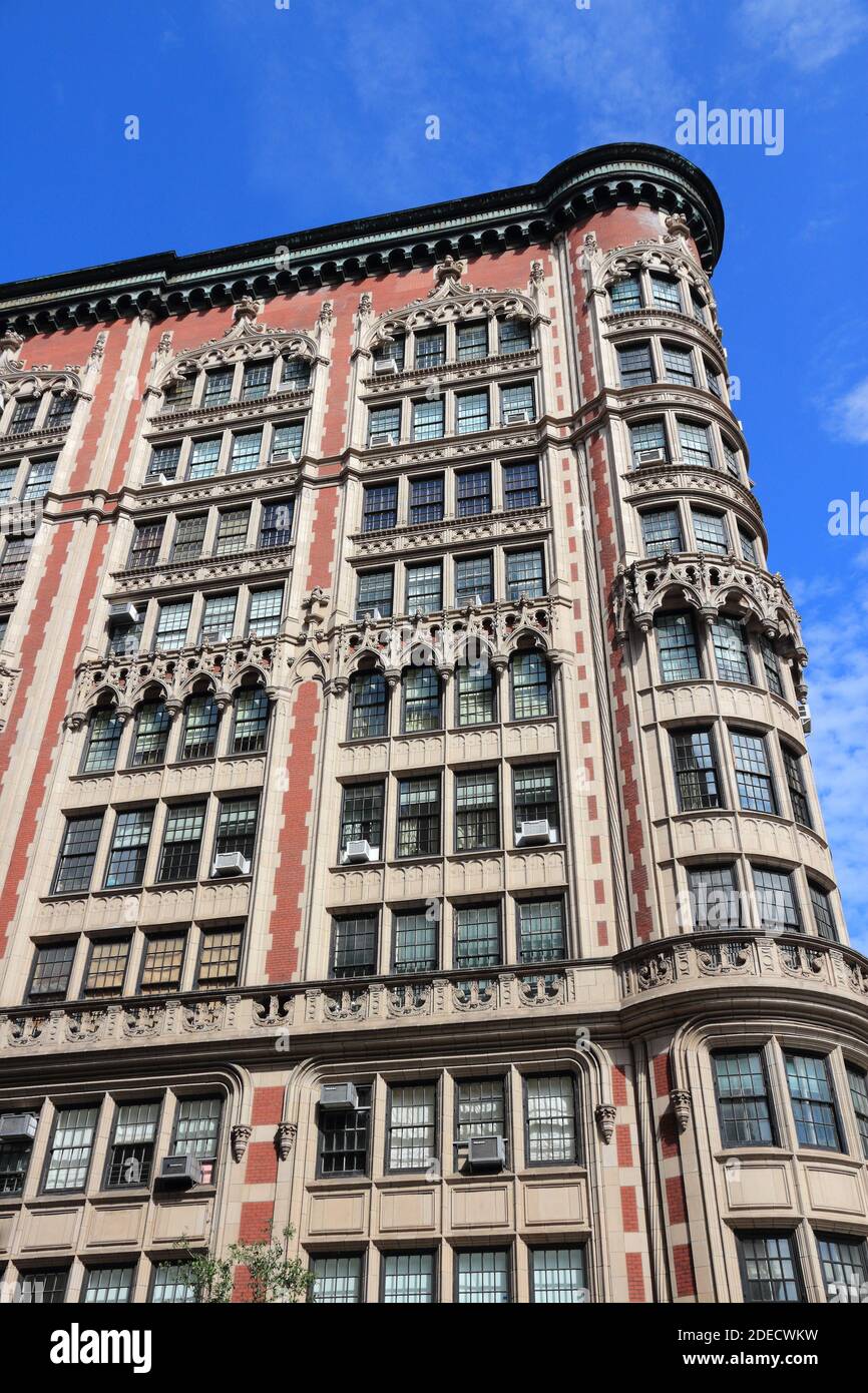 NEW YORK, Stati Uniti d'America - 2 Luglio 2, 2013: Architettura di Madison Avenue a New York. Madison avenue non era una parte originale di NY street pianta a griglia, ma è stato creat Foto Stock