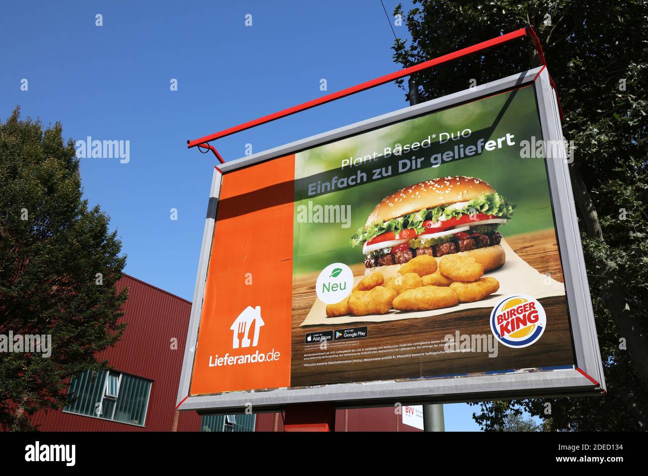 BOCHUM, GERMANIA - 17 SETTEMBRE 2020: Lieferando tedesco pubblicità app per la consegna di cibo a Bochum. Foto Stock