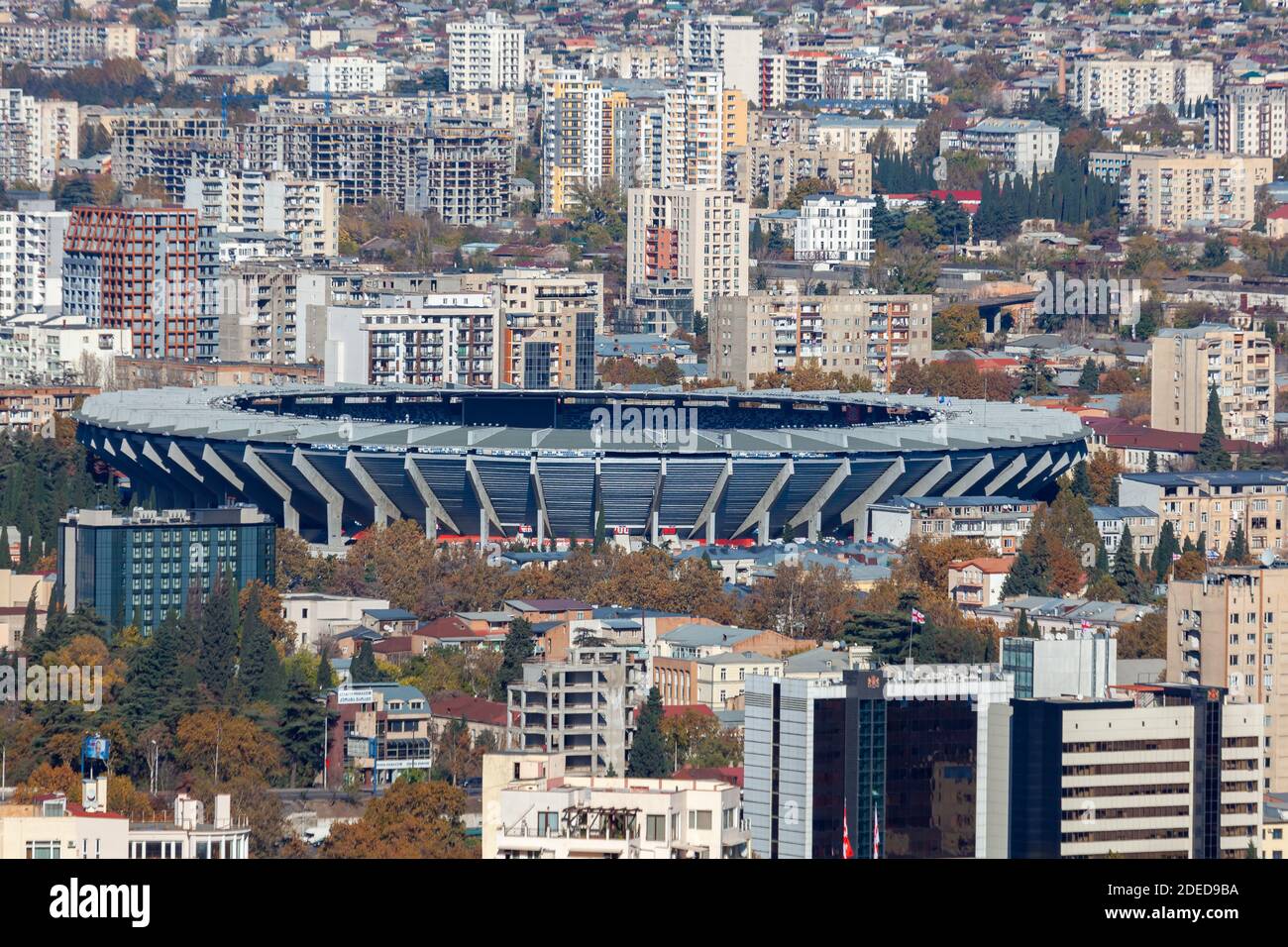 Tbilisi, Georgia - 23 novembre 2020: Veduta aerea della Boris Paichadze Dinamo Arena. Sport Foto Stock