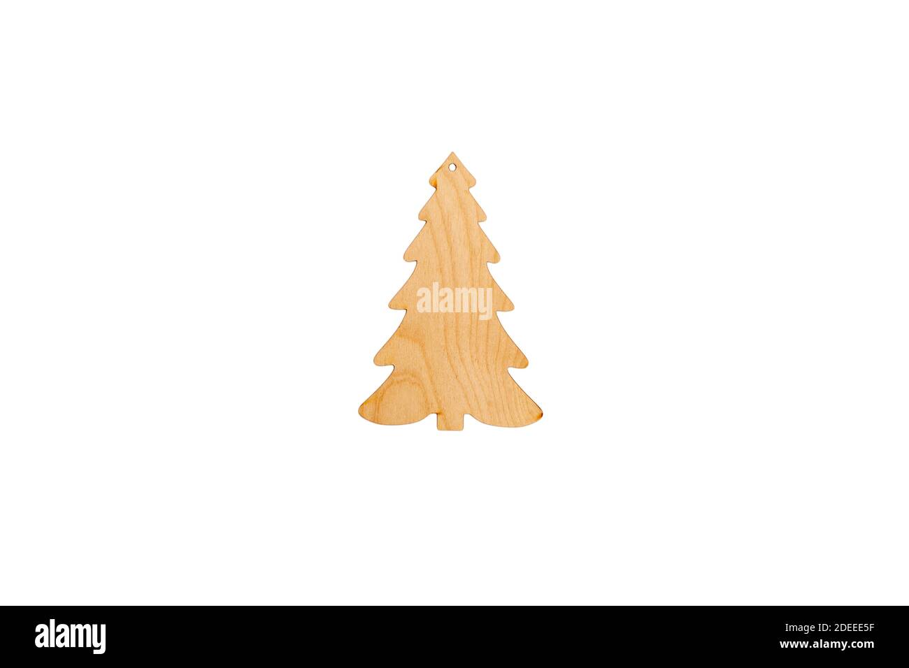 Bianco piatto in legno a forma di abete rosso su sfondo bianco isolato. Foto Stock