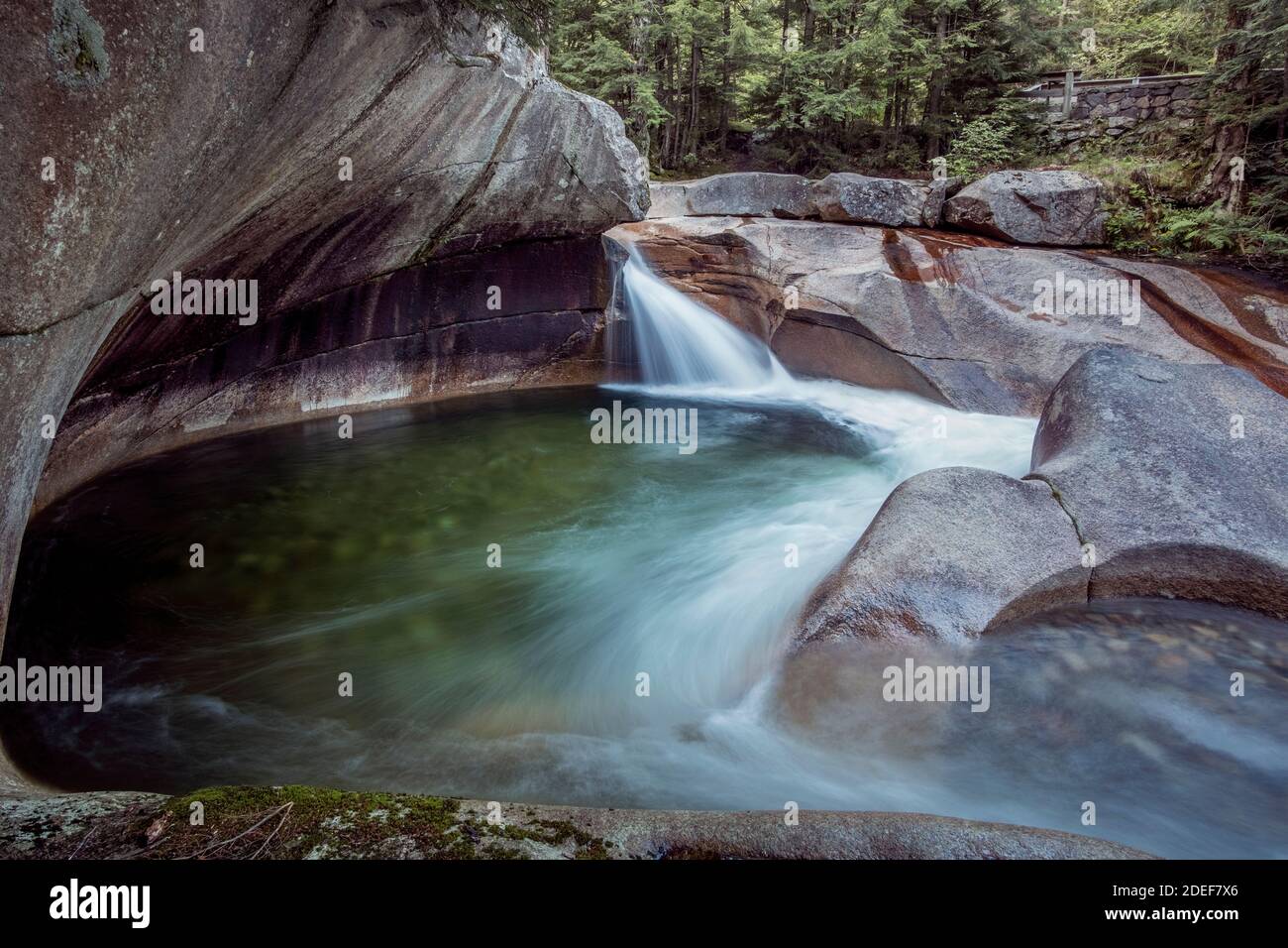 Una buca naturale di 20 piedi situata nel Franconia Notch state Park vicino a Lincoln, le White Mountains Foto Stock