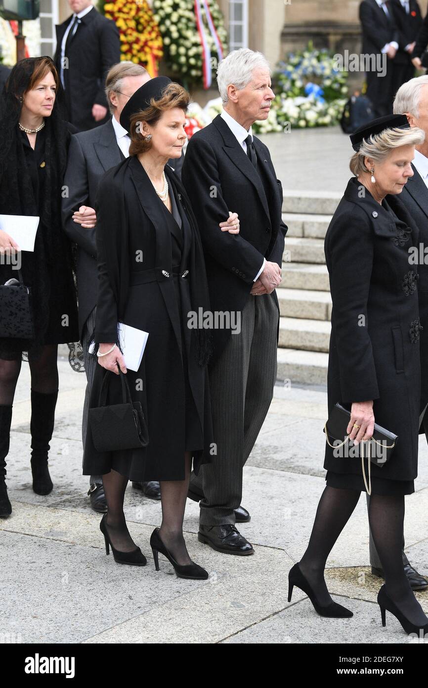 Principessa Margaretha del Liechtenstein e Principe Nikolaus del  Liechtenstein ai funerali del Granduca Jean di Lussemburgo nella Cattedrale  di Notre-Dame di Lussemburgo, Lussemburgo, il 4 maggio 2019. Il Granduca  Jean di Lussemburgo