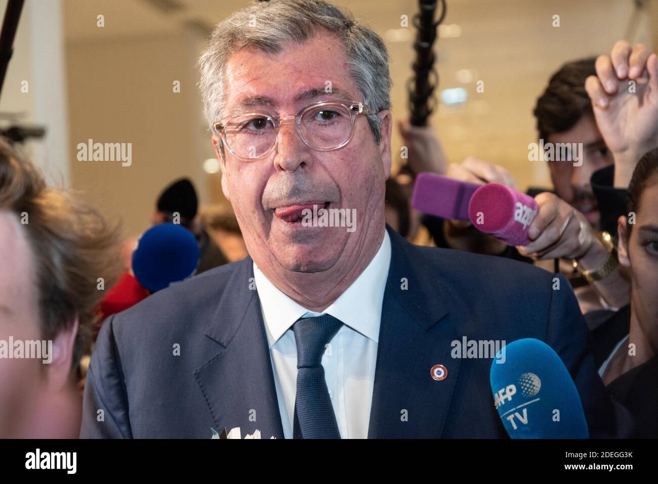 Patrick Balcany lascia il tribunale durante il suo processo presso la corte di Parigi per frode fiscale e riciclaggio di denaro e appropriazione indebita di fondi pubblici. Parigi, Francia, 13 maggio 2019. Foto di Samuel Boivin/ABACAPRESS.COM Foto Stock