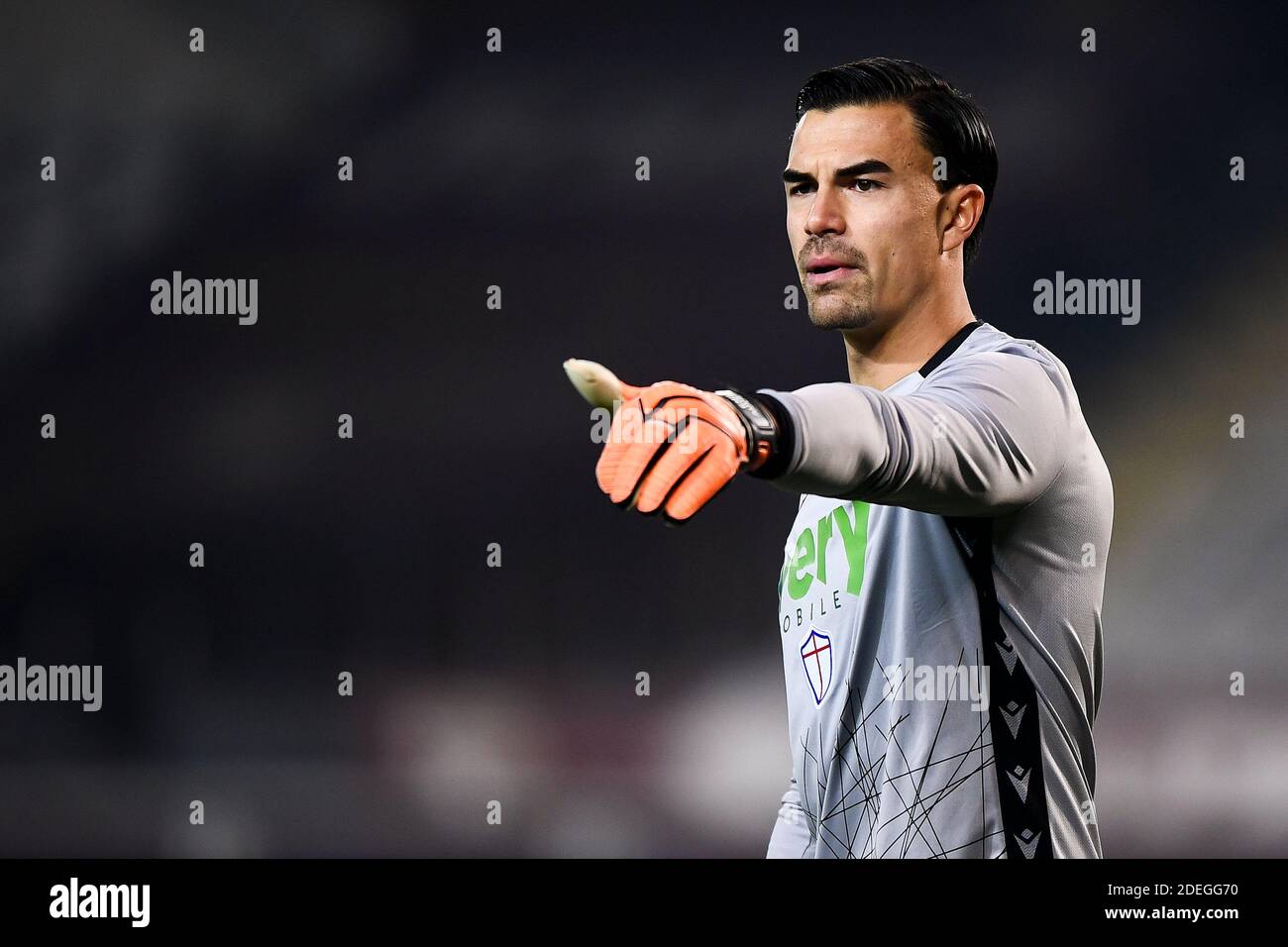 Torino, Italia - 30 novembre 2020: Emil Audero della UC Sampdoria gesti durante la Serie A Football Match tra Torino FC e UC Sampdoria. La partita terminò il cravatta del 2-2. Credit: Nicolò campo/Alamy Live News Foto Stock